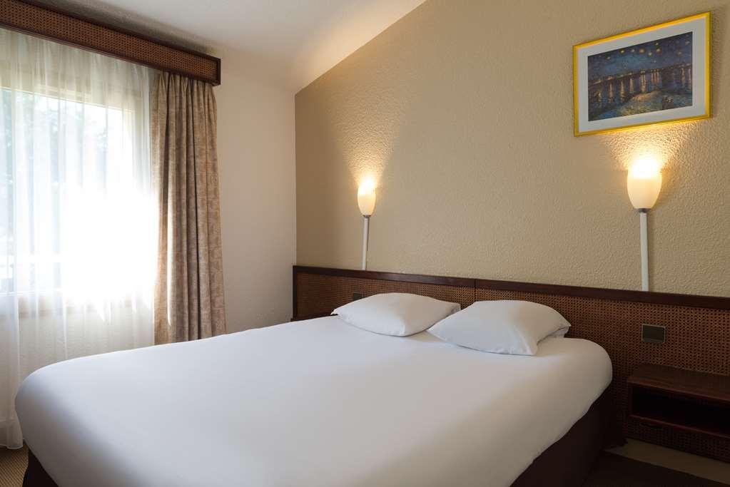 Hotel Le Barry, Toulouse Nord 格拉登图尔 客房 照片