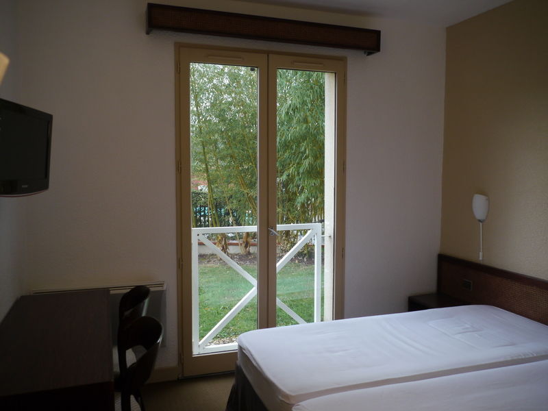 Hotel Le Barry, Toulouse Nord 格拉登图尔 外观 照片