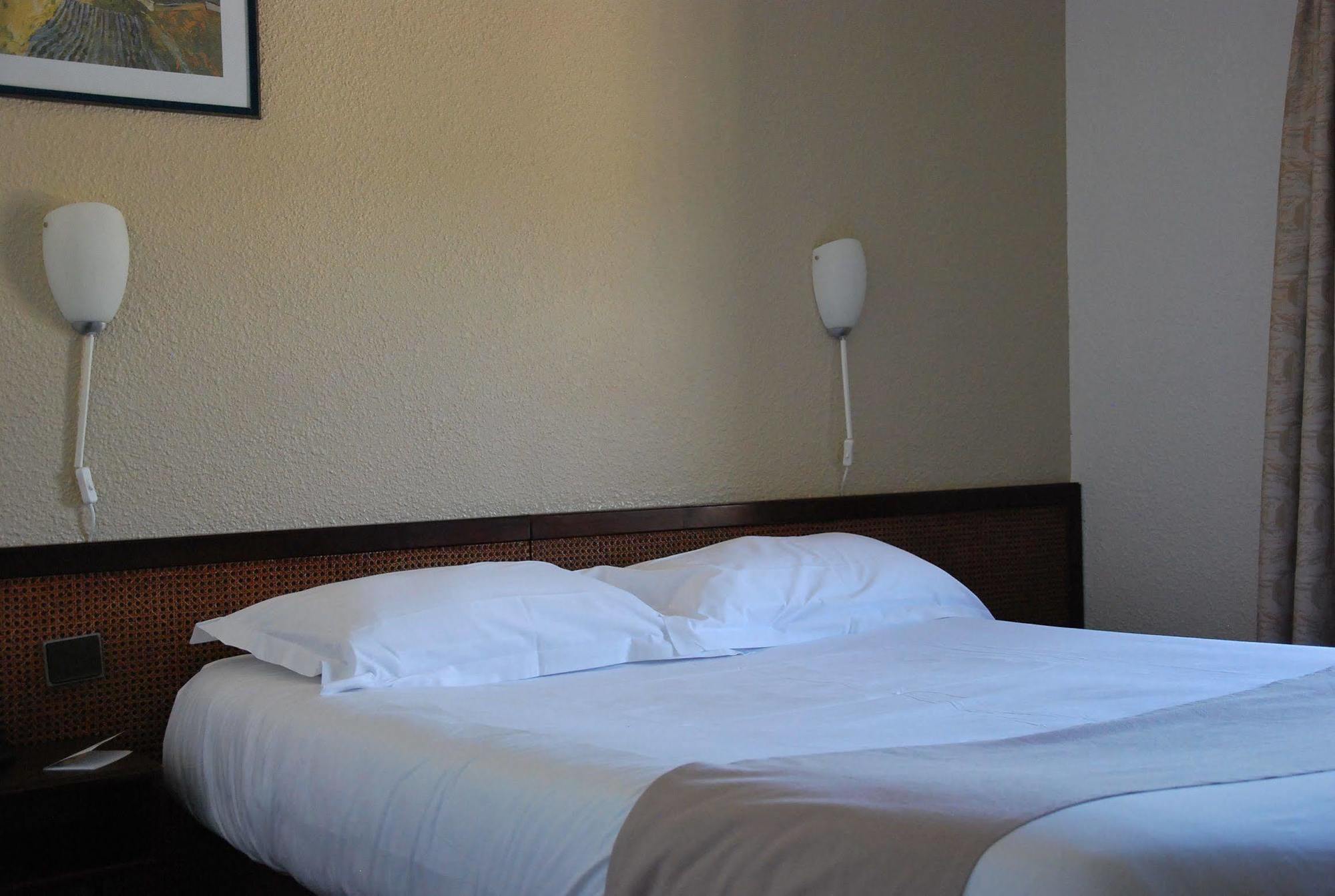 Hotel Le Barry, Toulouse Nord 格拉登图尔 外观 照片